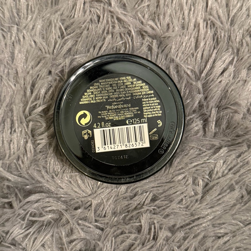Yves Saint Laurent Top Secrets Makeup Remover - Picture 3 of 3